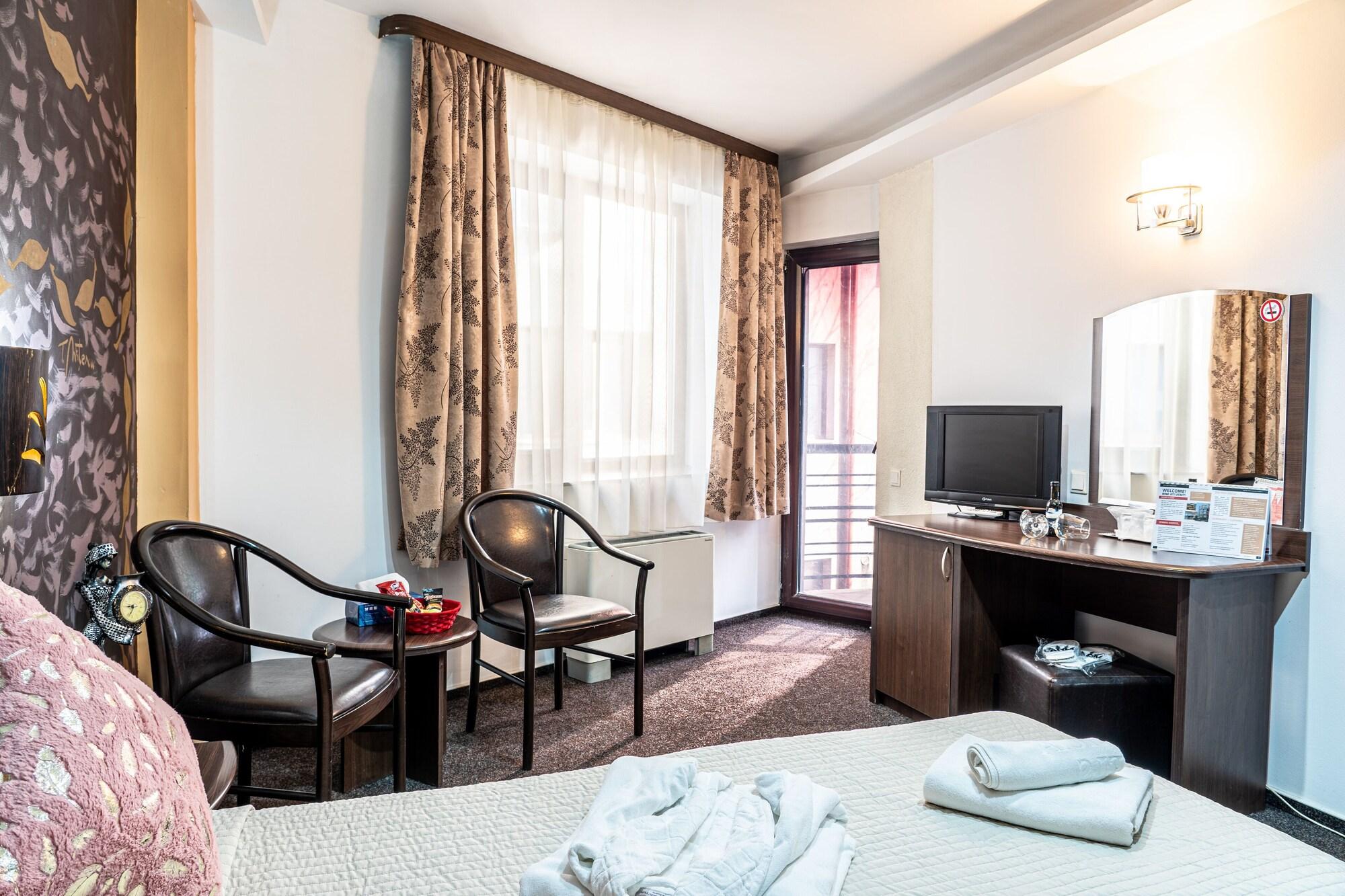 Hotel Razvan Bukareszt Zewnętrze zdjęcie