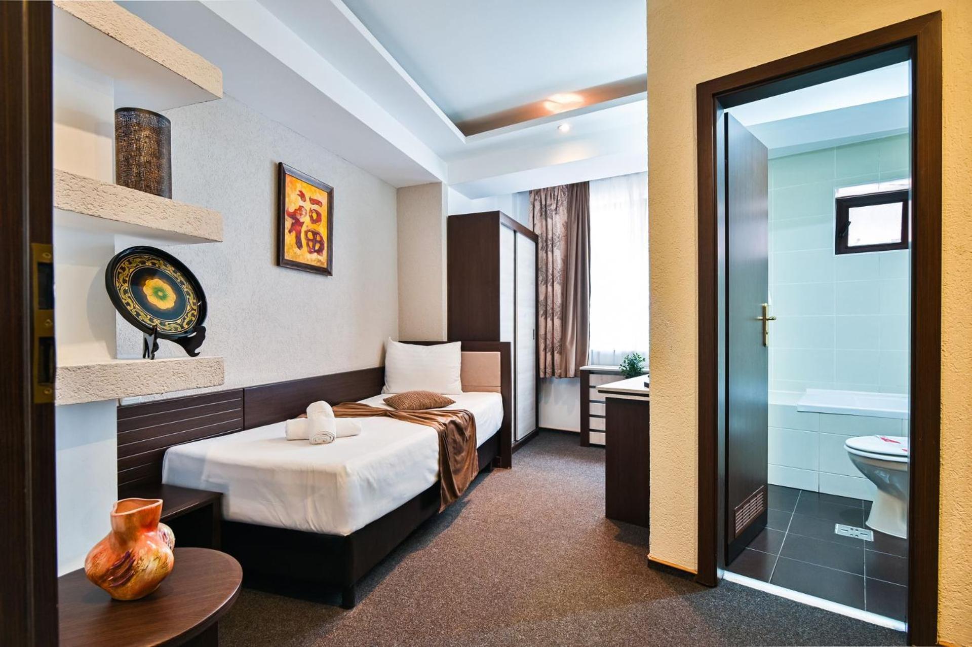 Hotel Razvan Bukareszt Zewnętrze zdjęcie