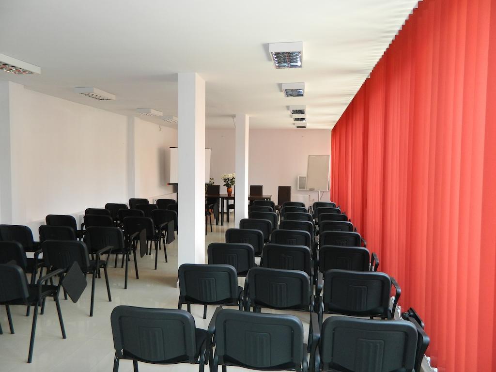 Hotel Razvan Bukareszt Zewnętrze zdjęcie