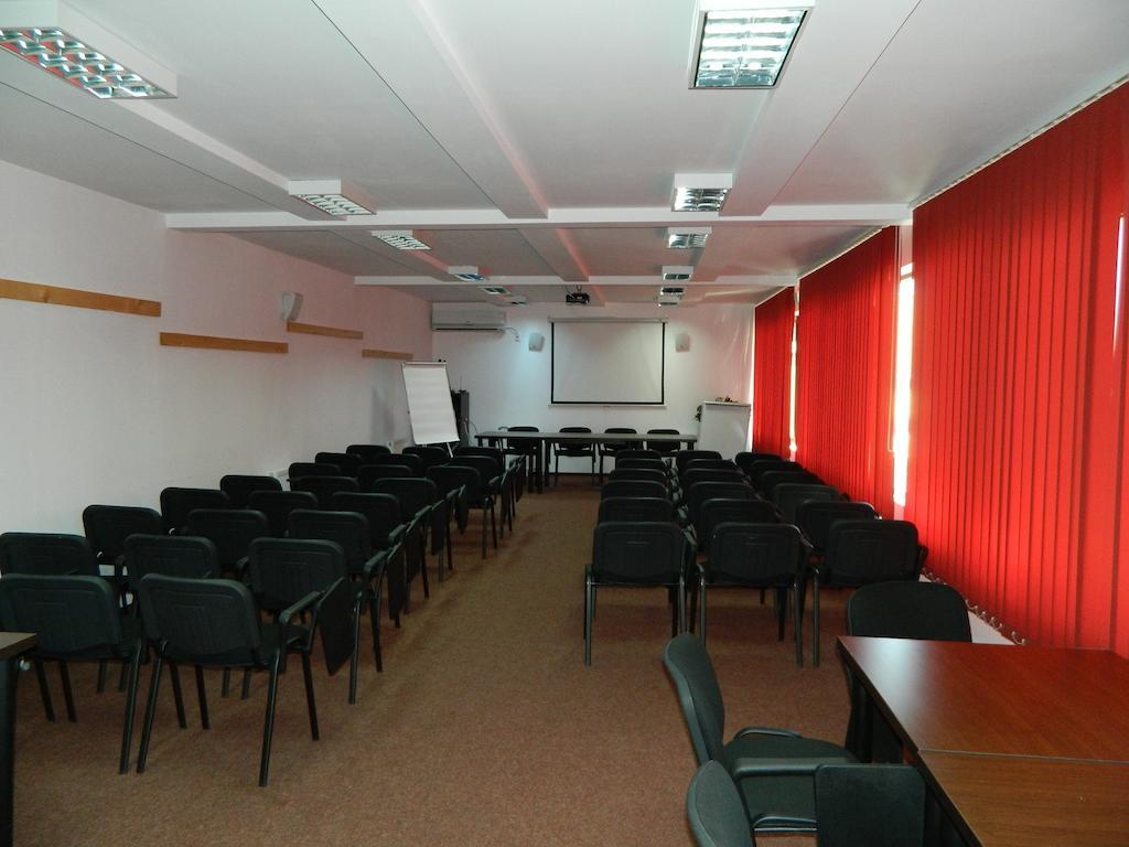 Hotel Razvan Bukareszt Zewnętrze zdjęcie