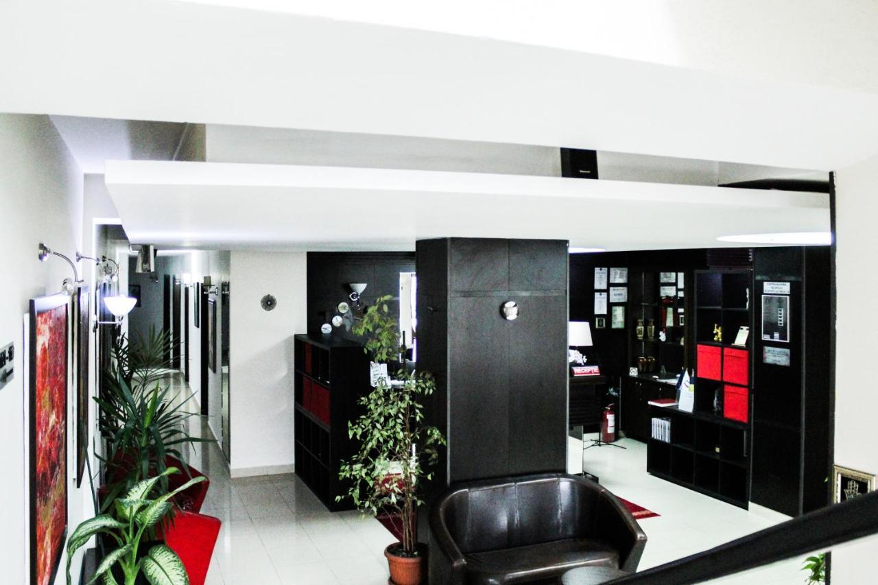 Hotel Razvan Bukareszt Zewnętrze zdjęcie