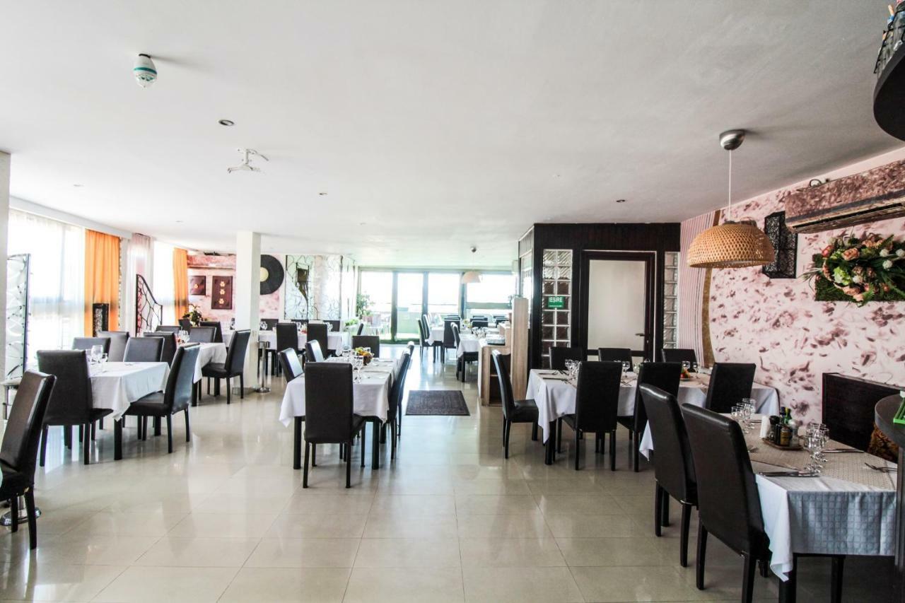 Hotel Razvan Bukareszt Zewnętrze zdjęcie